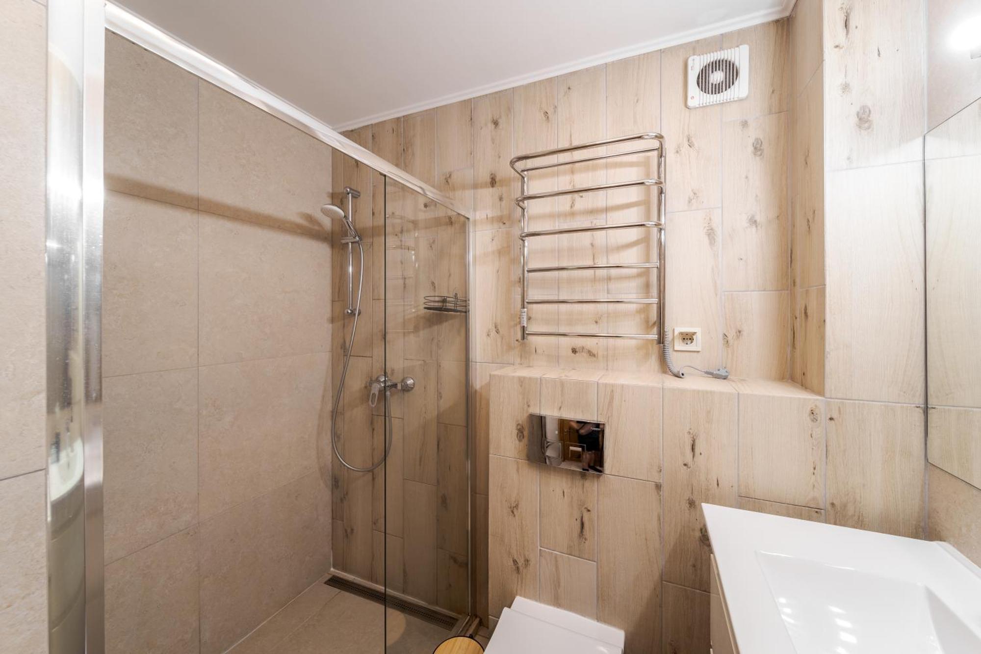 Tut Staroevreyska С Apartment Lviv Luaran gambar