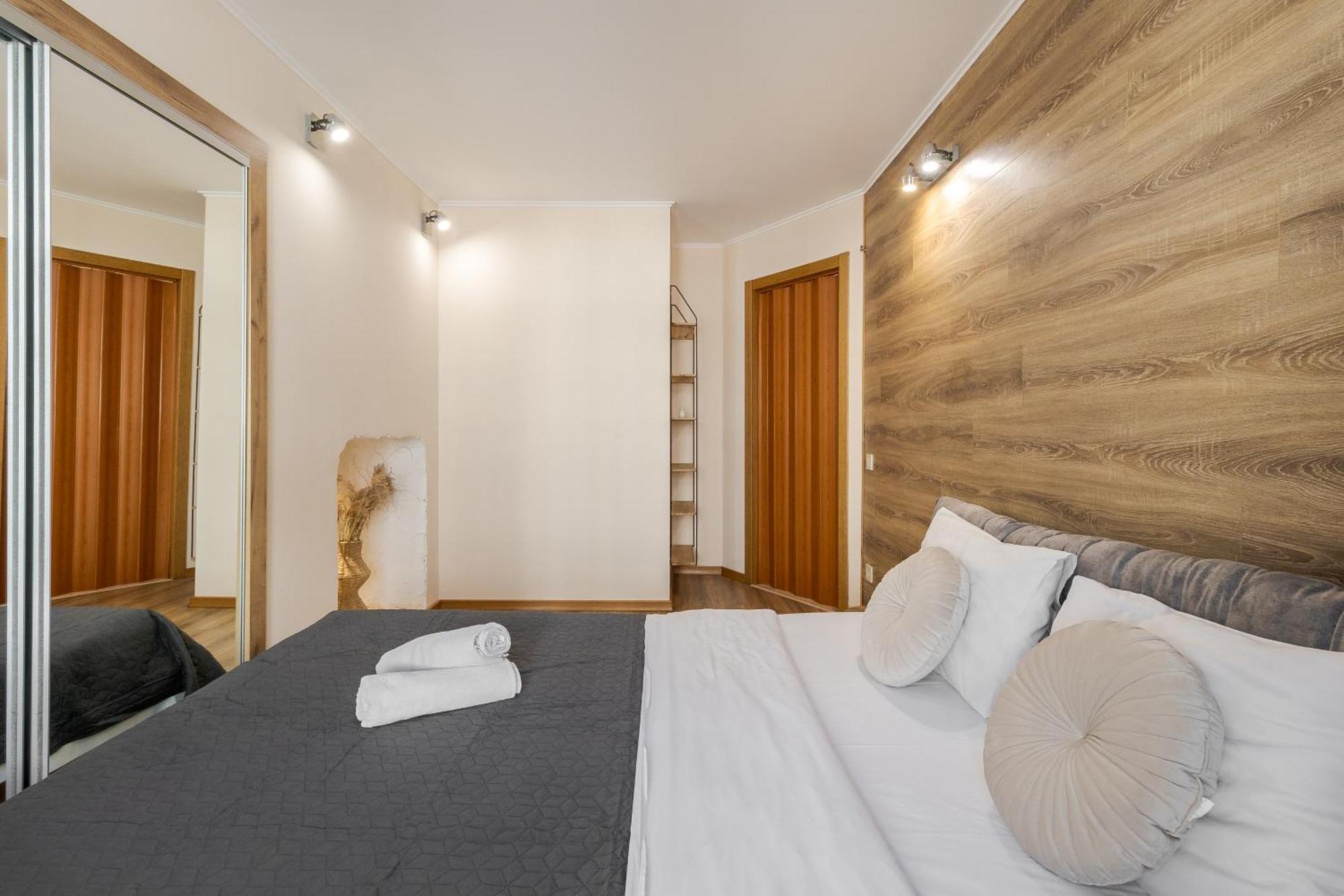 Tut Staroevreyska С Apartment Lviv Luaran gambar